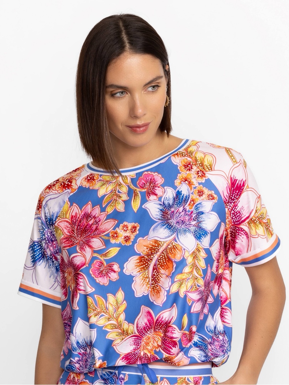Johnny Was Floral Blue Tee Shirt Size L Boho Art-to-Wear Floral Print vacation